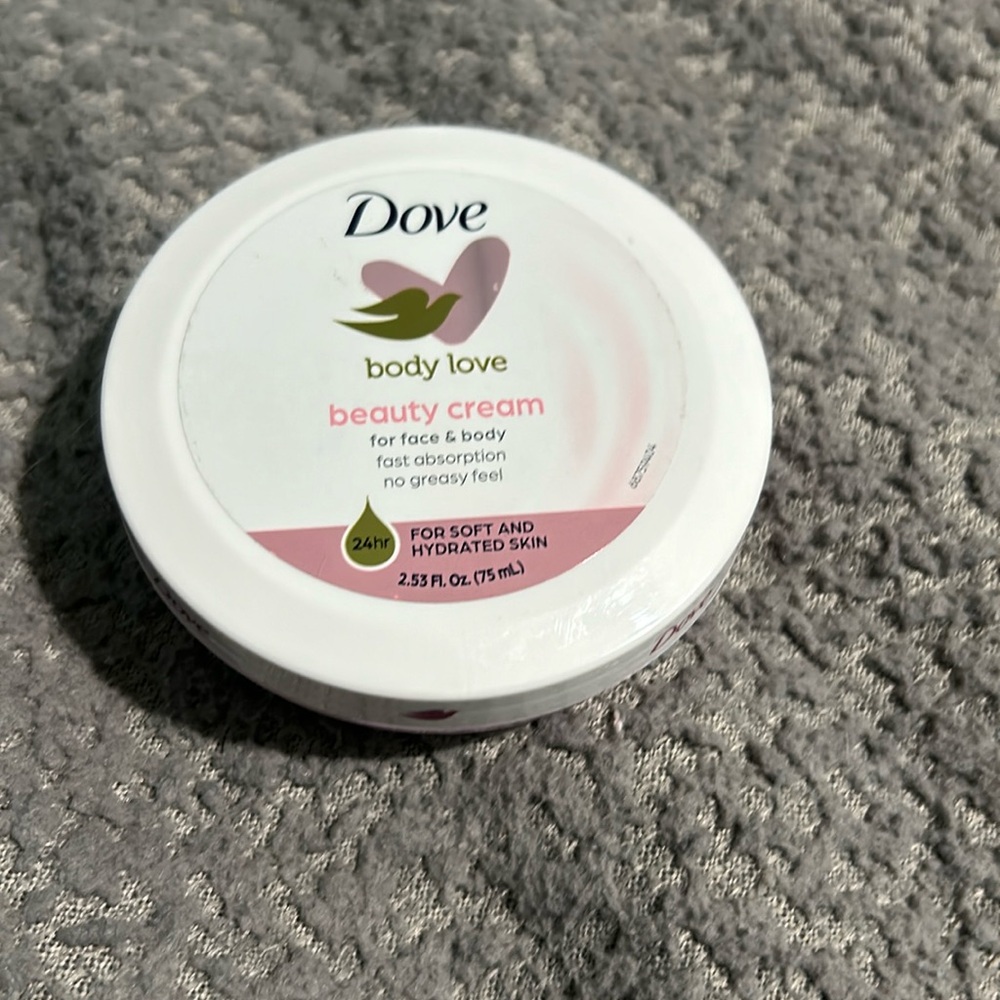 Dove face and body crème